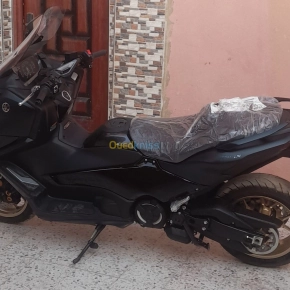 Yamaha Tmax 560 2023 | Chlef - Algérie | Dir L’affaire