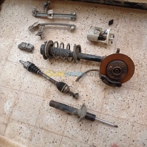 Pièces 206 | Alger - Algérie | Dir L’affaire