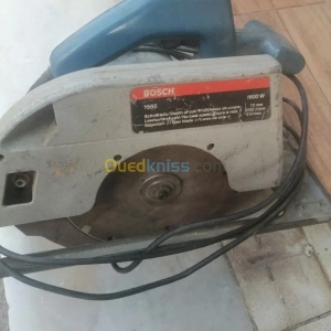 Scie circulaire Makita et Bosch | Alger - Algérie | Dir L’affaire