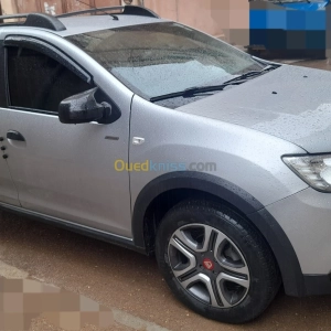 Dacia Sandero Stepway | Alger - Algérie | Dir L’affaire
