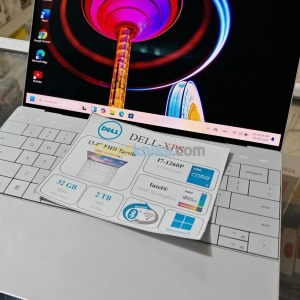 Dell XPS 9320 i7-1260p | Skikda - Algérie | Dir L’affaire