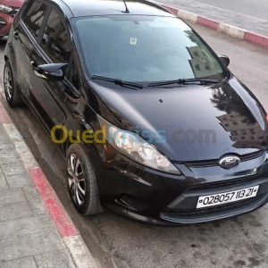Ford Fiesta 2013 City | Skikda - Algérie | Dir L’affaire